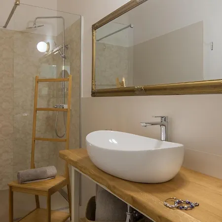 Gorgeous Home In Primosten