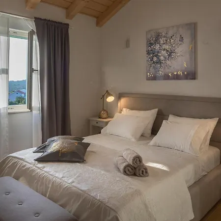Gorgeous Home In Primosten Primosten