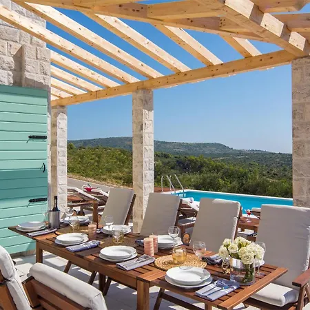 Holiday home Stunning Home In Primosten With Wifi *