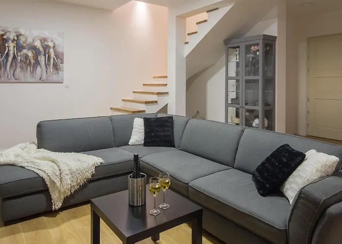 Stunning Home In Primosten With Wifi *