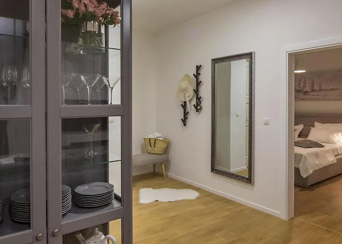 Stunning Home In Primosten With Wifi Vakantiehuis