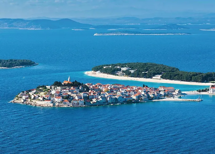 Stunning Home In Primosten With Wifi Vakantiehuis